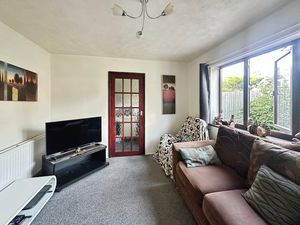 Lounge- click for photo gallery